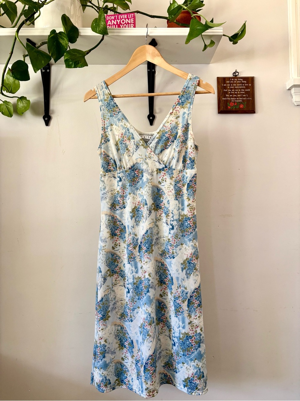 Floral Blue & White V-Neck Summer Dress